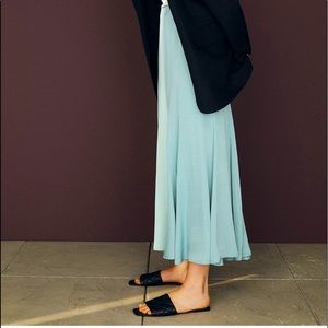 H&M satin Mermaid long maxi skirt